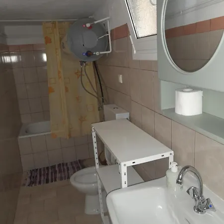 Antonioy Apartment